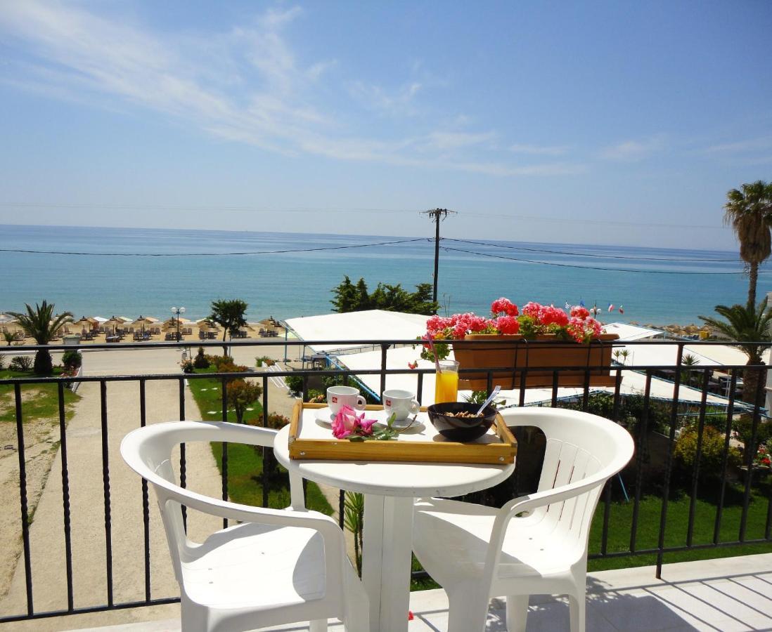 Mirto Beach Hotel & Restaurant Paralia Vrachou Extérieur photo